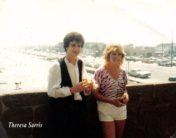 [theresa sarris-welsh]